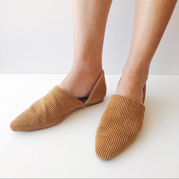 [Miista London] Tan Corduroy Pointed Toe D'Orsay Flats NWOT Size 39 US 8.5 - Picture 1 of 13
